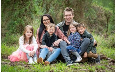 How to choose the best family portrait session location