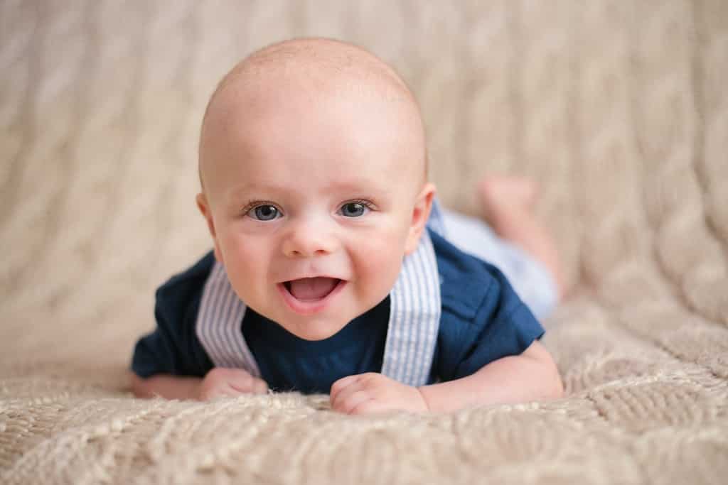 Newborn Photography Best Age Hugster Family Photography